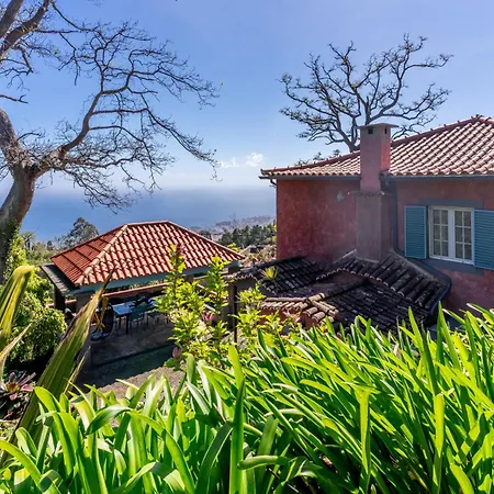 Вилла Quinta Belmonte With Private Heated Pool In