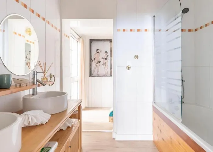 Quinta Belmonte With Private Heated Pool In * Funchal (Madeira)