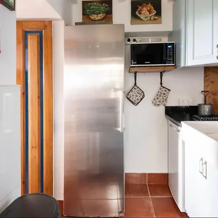 Quinta Belmonte With Private Heated Pool In Villa Funchal (Madeira)